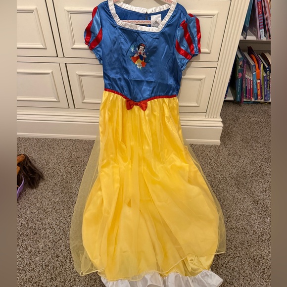 Snow White Costume Nightgown for Girls 7/8 NWOT - Picture 4 of 8